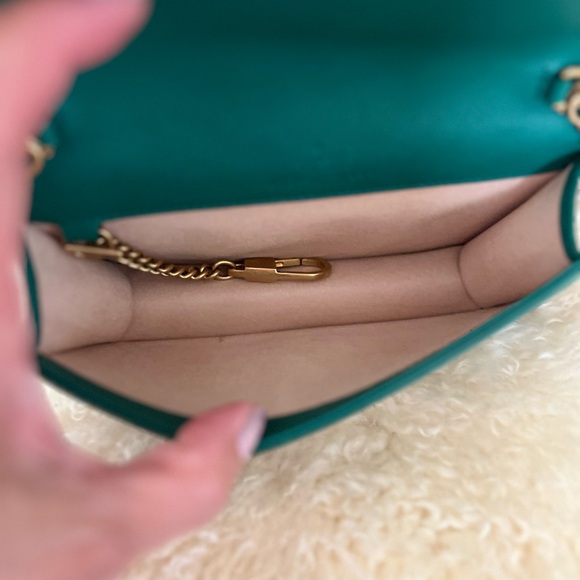 Gucci GG Marmont Matelasse Super Mini Bag in Emerald Green. *EUC - Picture 12 of 16